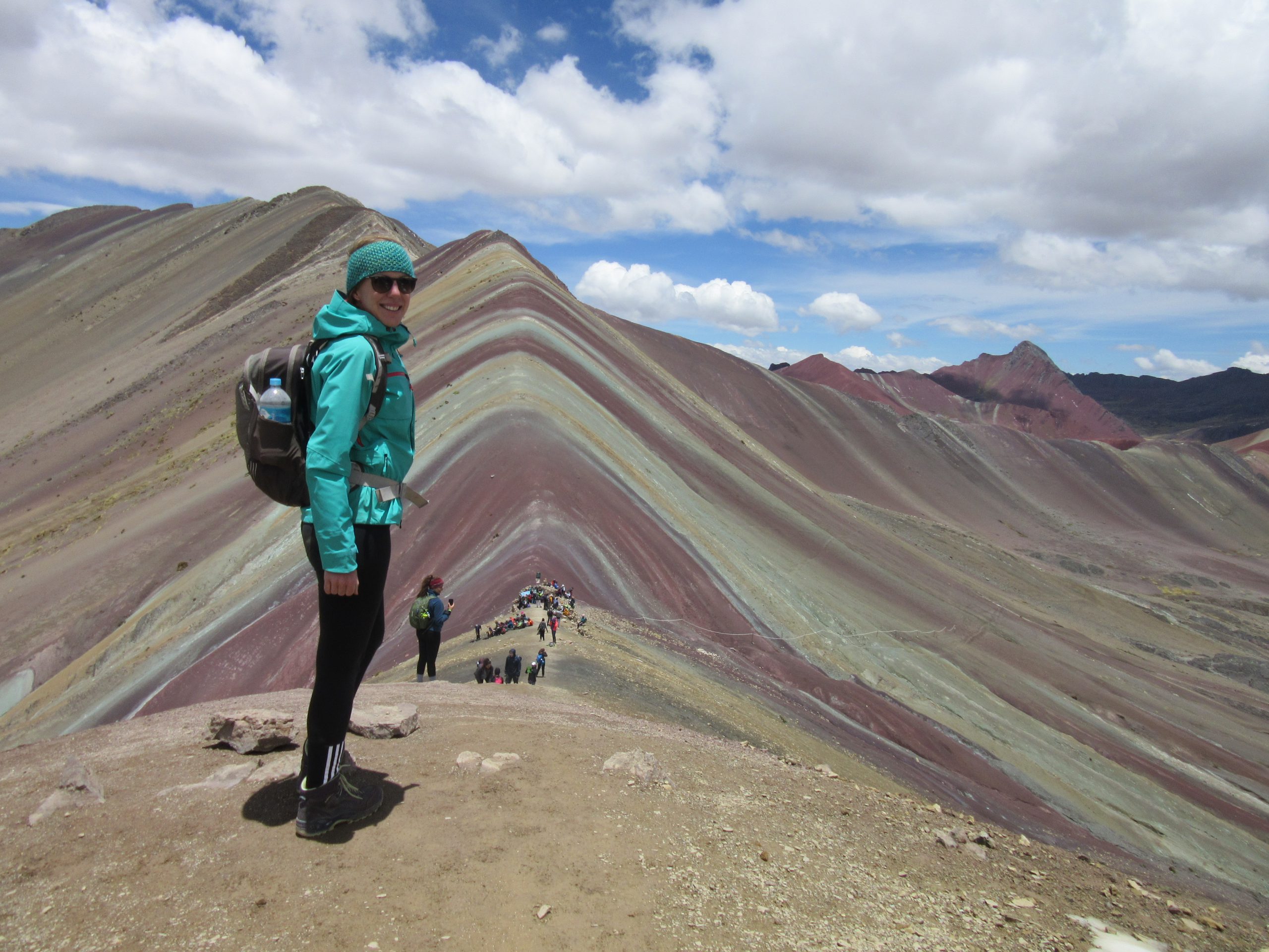 Op de top van Rainbow Mountain