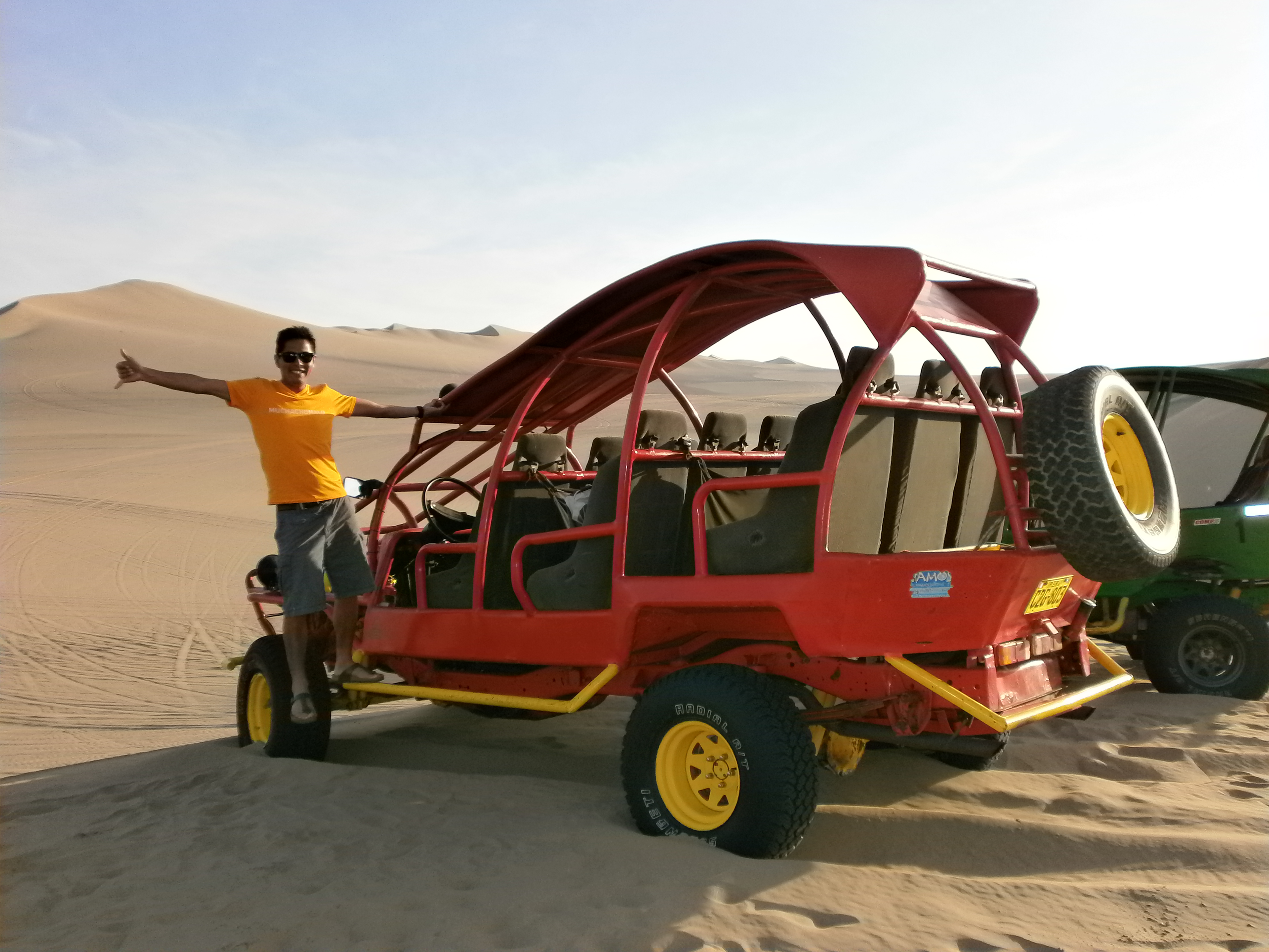 Buggy's in Huacachina